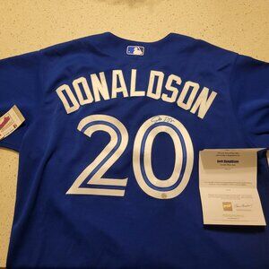 Autographed Toronto Blue Jays Josh Donaldson Pro Jersey Majestic brand, size XL,